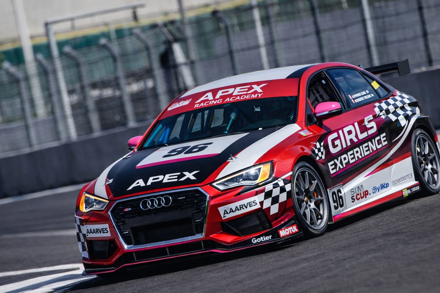 Audi de Girls Experience en el circuito